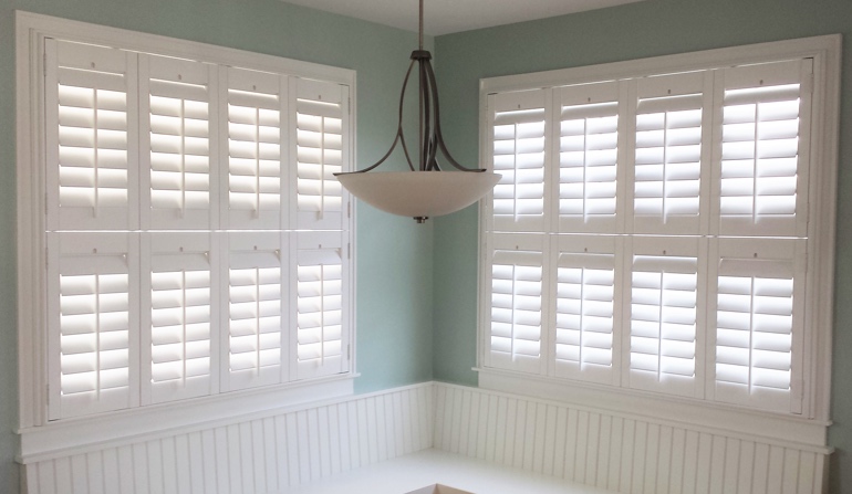 Minneapolis plantation shutters in booth